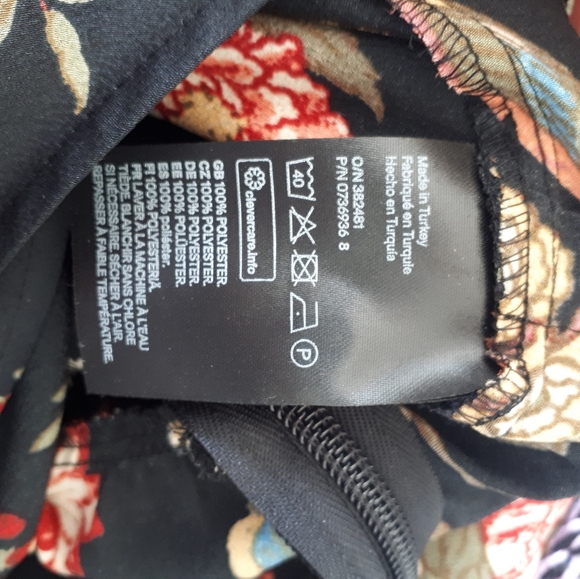 Floral patterned size 0 H&M jumpsuit - Picture 10 of 14
